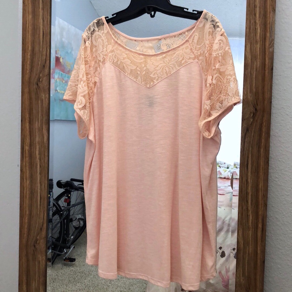 Peachy blush tee with lace detailing from Torrid